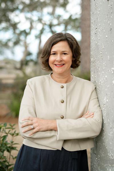Alison Smith, Real Estate Advisor